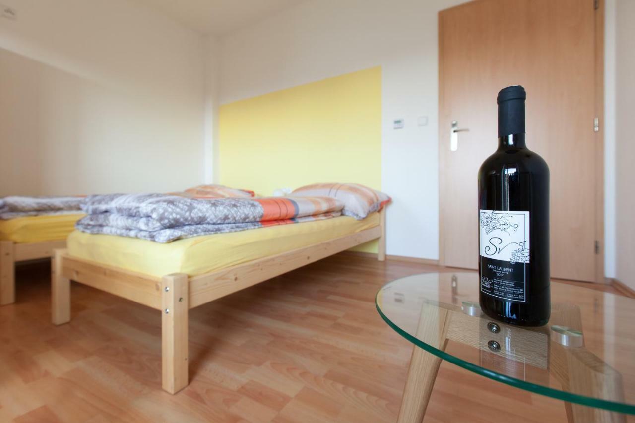 Hotel Sklipek Vinarstvi Paul Velké Bílovice Zewnętrze zdjęcie